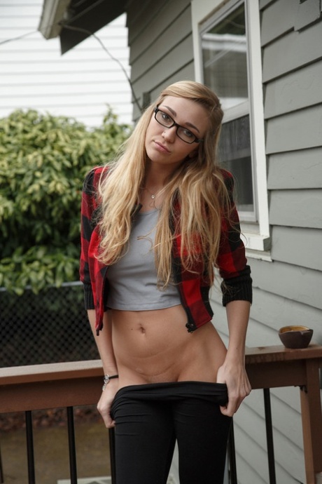 Kendra Sunderland exklusive nacktheit fotos