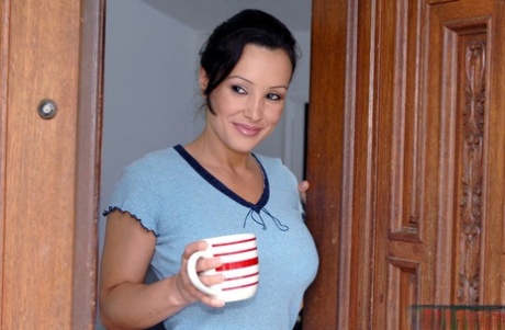 Lisa Ann sexy exklusive galerien