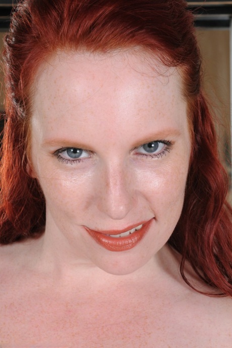 Red Vixen exklusive galerie